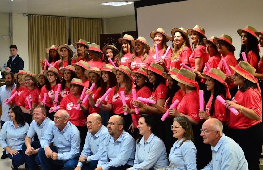 Formatura de mulheres celebra protagonismo feminino na Cooperja e no cooperativismo