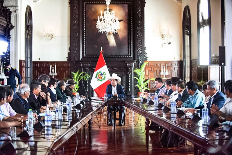  Governo peruano busca soluções para a alta de custos