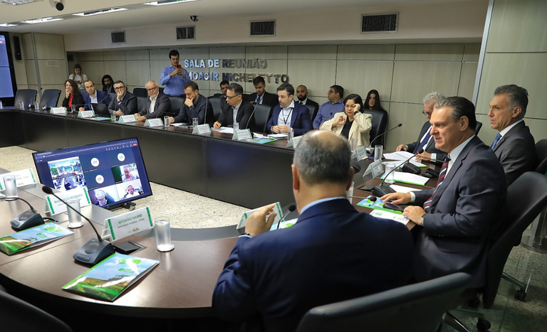  Ministério avança em proposta de apoio aos produtores gaúchos