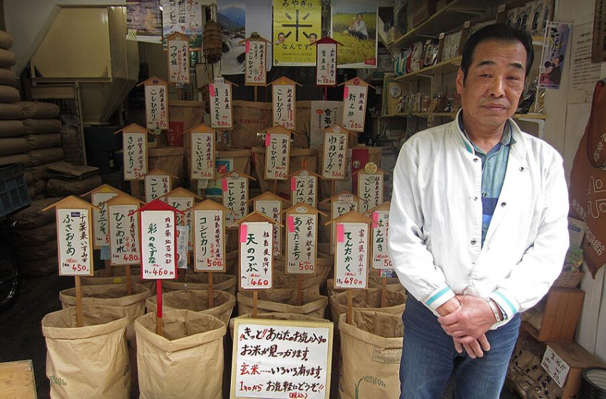  Tempestade perfeita conspira para manter preço do arroz em níveis históricos no Japão