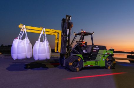 One metric ton rice sacs are loaded onto a ship bound for Japan at the Port of Sacramento, Thursday, July 11, 2024.
Photo Brian Baer