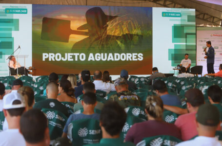 Apresentação do Projeto Aguadores. Foto: Carlos Queiroz