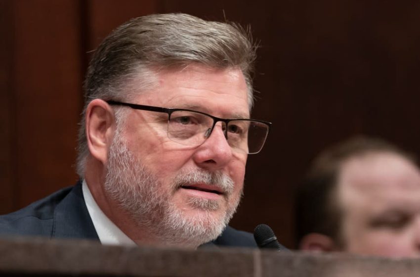 Deputado estadunidense pressiona contra importações de arroz do Brasil e da Ásia