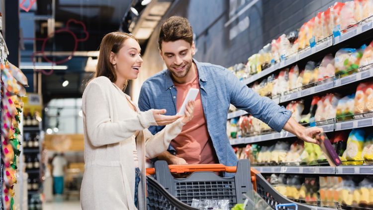  Consumidor pode gastar 30% menos no mercado se seguir essas dicas sobre o arroz