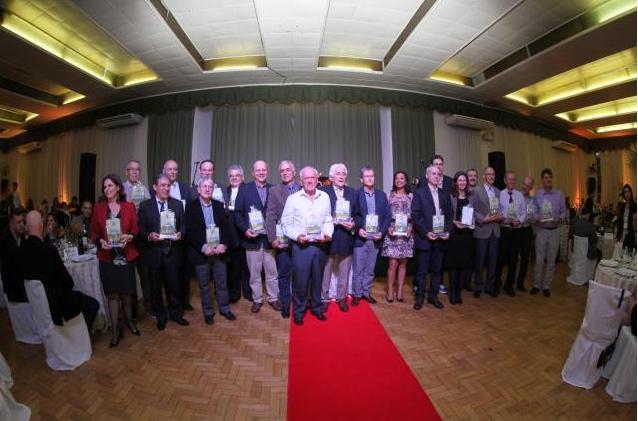  9º Cbai faz noite de homenagens a personalidades e instituições