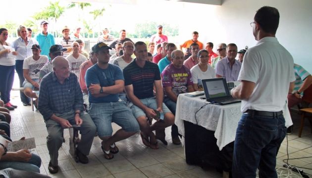  Dia de campo apresenta resultados de produtividade do arroz no Quati