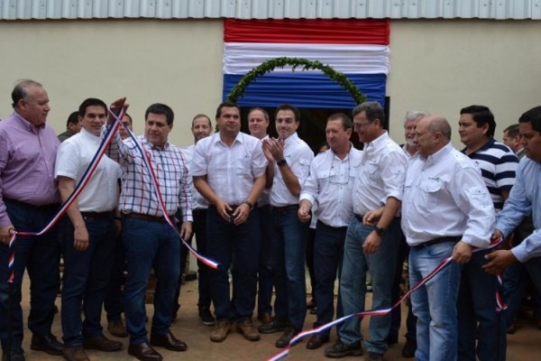  Inauguran planta industrial de arroz en San Juan