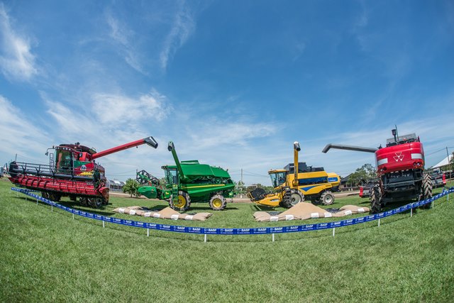  Empresas de máquinas agrícolas reforçam importância do setor arrozeiro