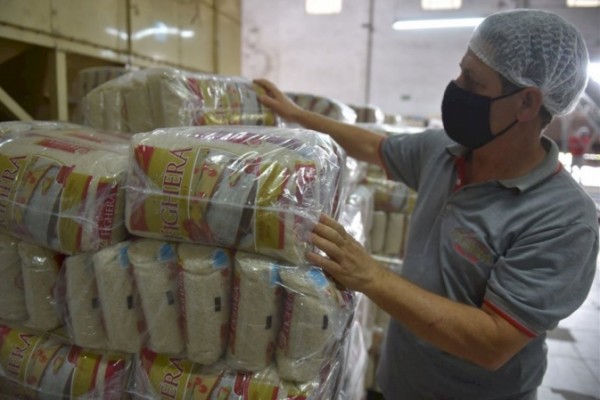  Cotação histórica do arroz anima produtores, mas pesa no bolso do consumidor